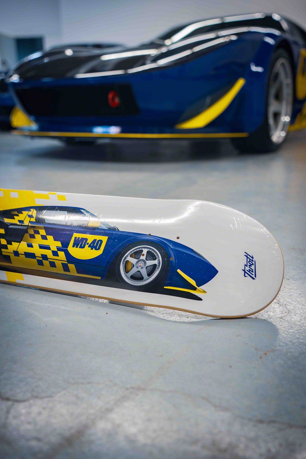 Throtl Limited Edition Ford GT Skateboard Deck